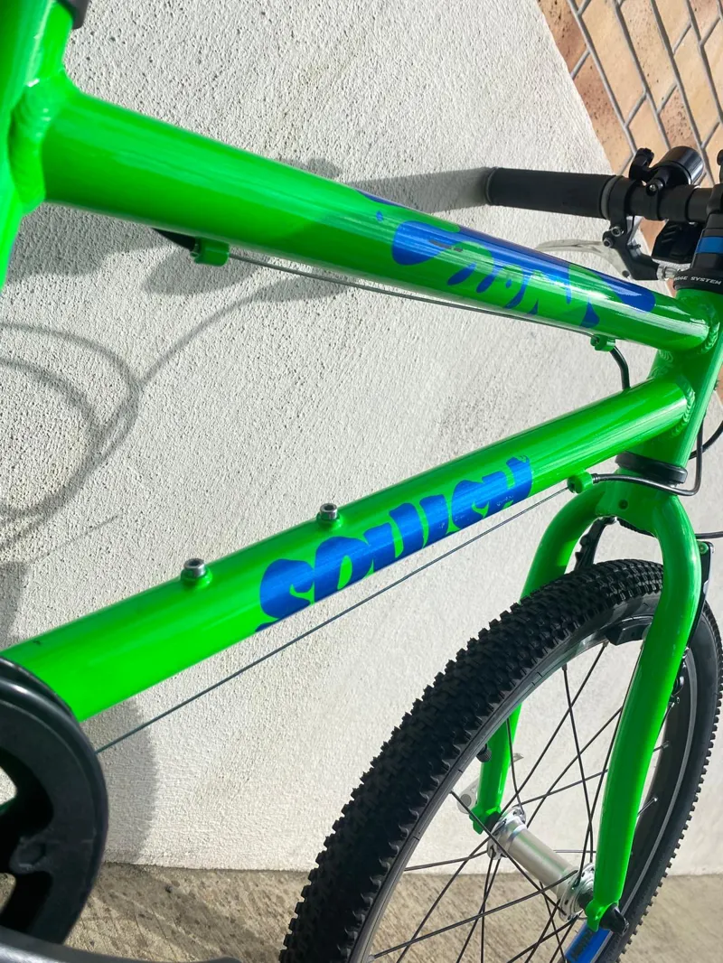 Squish 20 Inch Green Refurbish-6