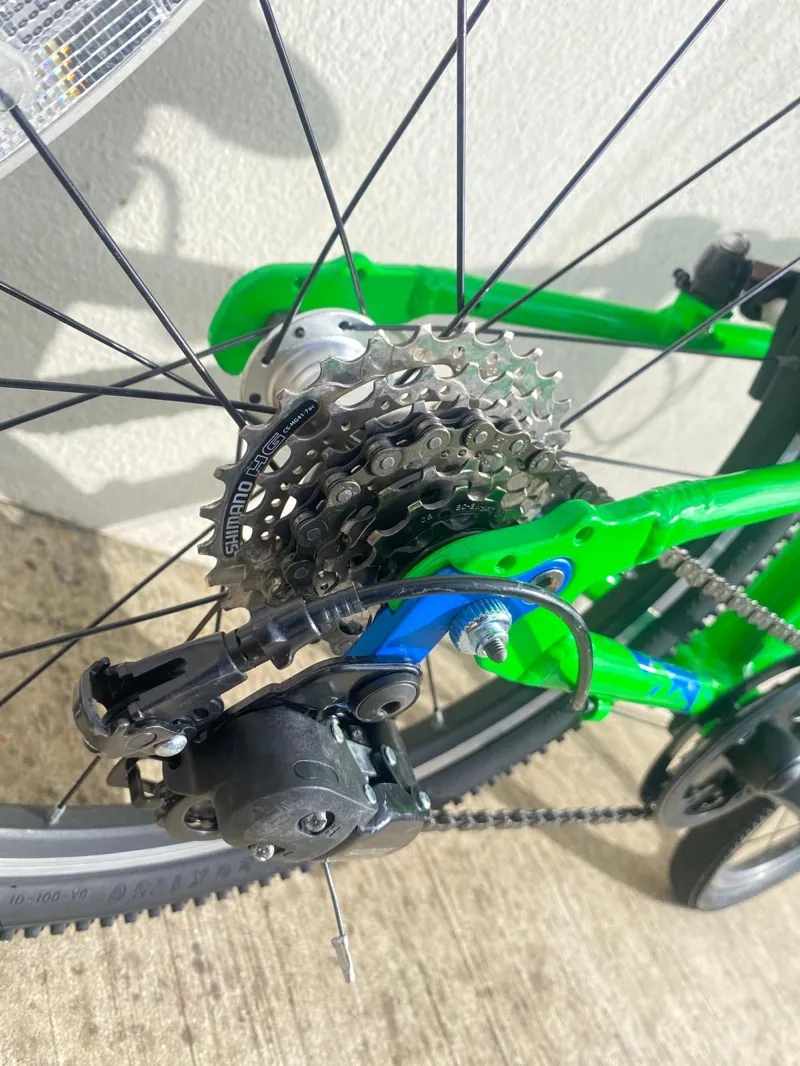 Squish 20 Inch Green Refurbish-4