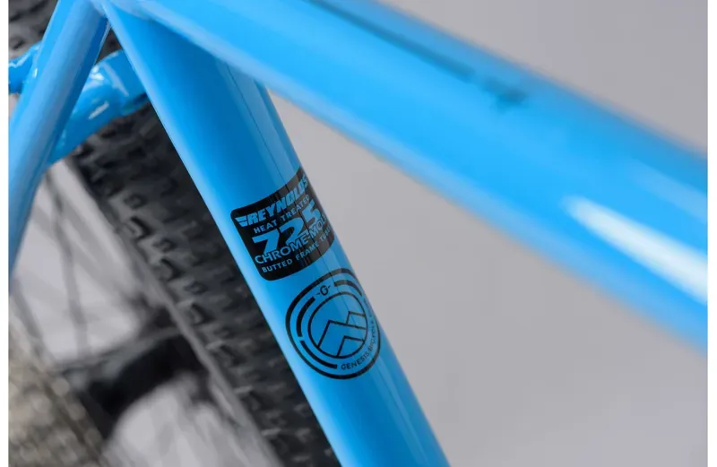 Genesis Croix De Fer 40 Steel Gravel Bike in Blue-9