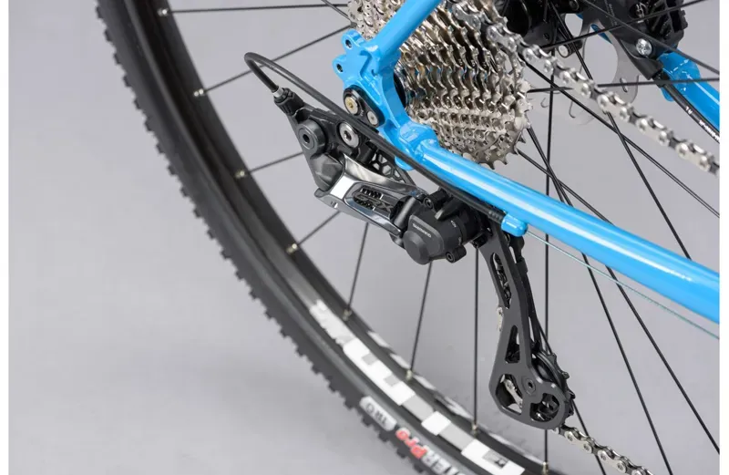 Genesis Croix De Fer 40 Steel Gravel Bike in Blue-13