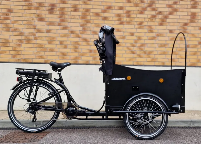 AM Deluxe E Cargo Black-3