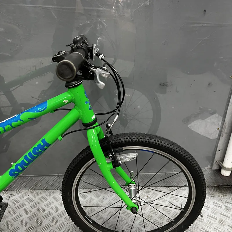 Squish 20 Green Refurbished-3