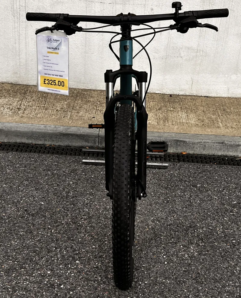 Refurbished TREK Marlin 5 - Teal-1