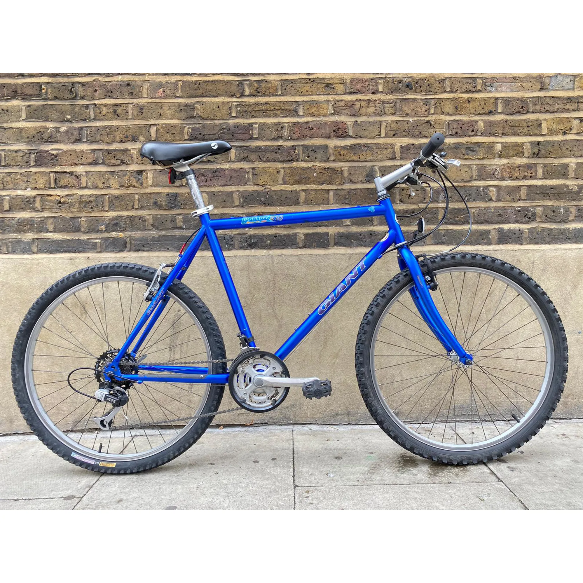 Refurbished Giant Boulder 510 Durable and Ready for Adventure