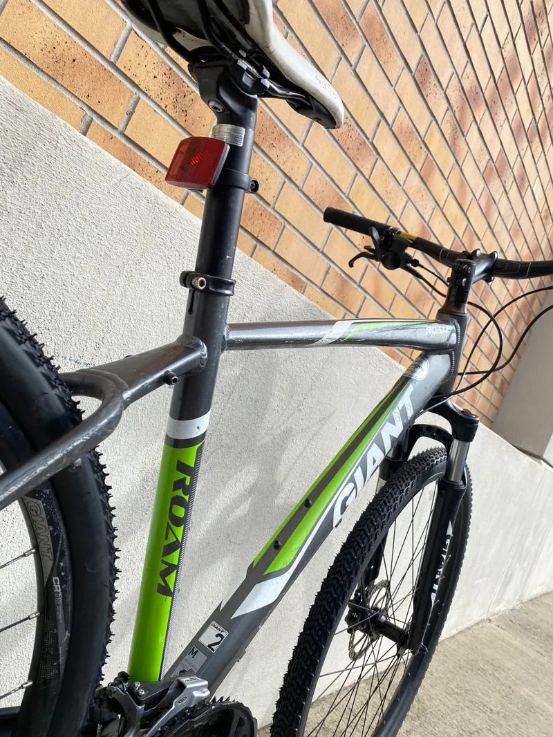 Giant Roam 2 Medium Refurbished-6