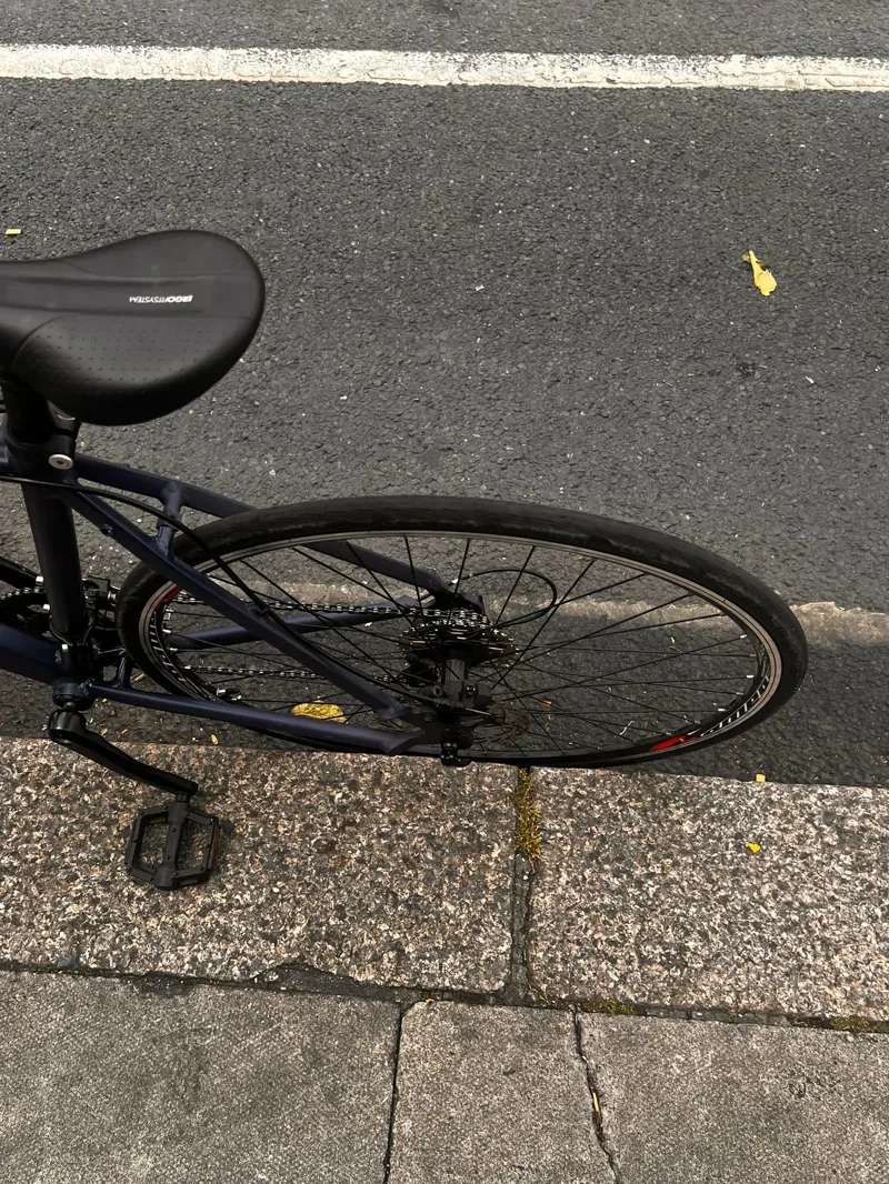 Triban RC 120 Road Bike Refurbished-4